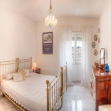 Artigiani Lux * روما